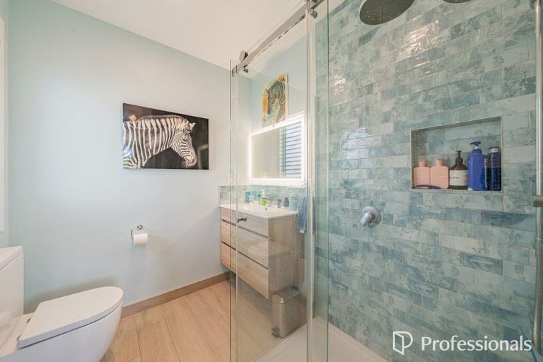 Photo of property in 6a Nelson Street, Petone, Lower Hutt, 5012