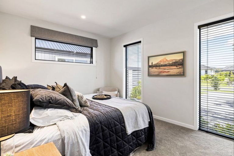 Photo of property in 13 Awatea Drive, Whitianga, 3510