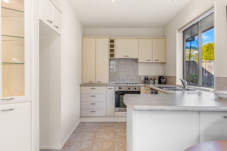Photo of property in 21 Taupata Street, Redcliffs, Christchurch, 8081