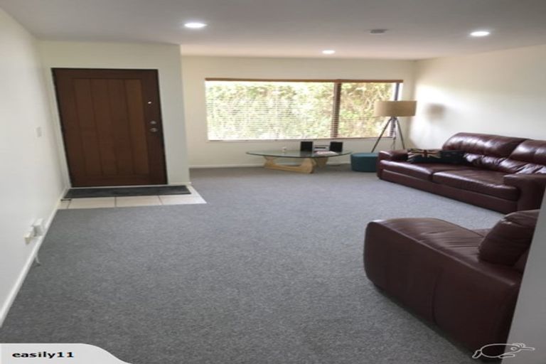 Photo of property in 40 Tiger Drive, Golflands, Auckland, 2013