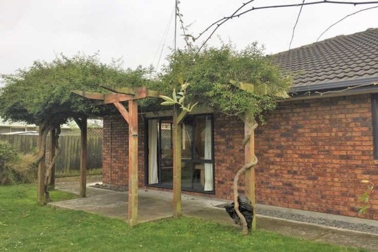 Photo of property in 22b Cradock Street, South New Brighton, Christchurch, 8062