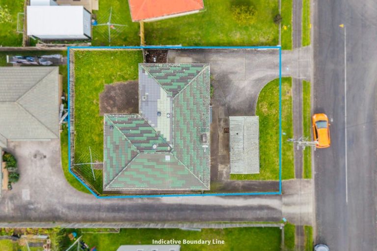 Photo of property in 38 Sutton Crescent, Papakura, 2110