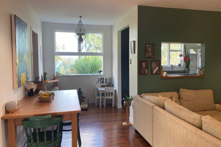 Photo of property in 41 Karaka Street, Helensville, 0800