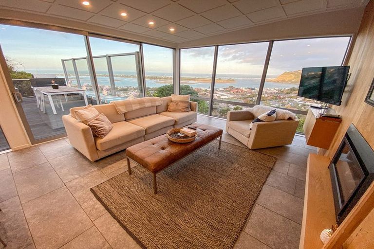 Photo of property in 14 Defender Lane, Redcliffs, Christchurch, 8081