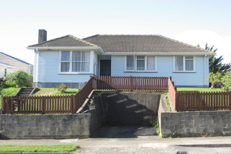 Photo of property in 138 Mungavin Avenue, Ranui, Porirua, 5024