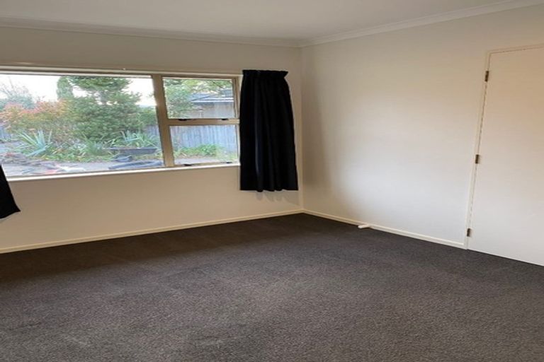 Photo of property in 114 Langdale Avenue, Paraparaumu, 5032