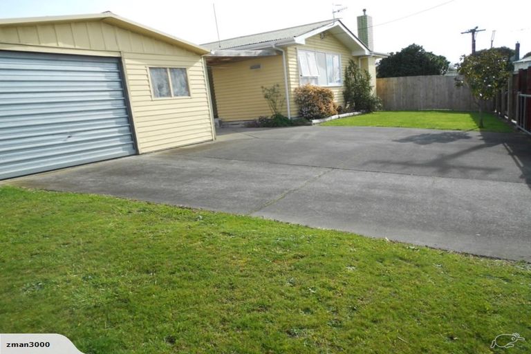 Photo of property in 22 Wilson Crescent, Highbury, Palmerston North, 4412