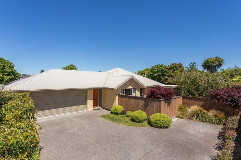Photo of property in 53 Grimseys Road, Redwood, Christchurch, 8051