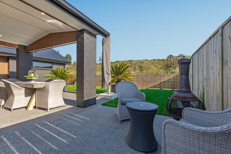 Photo of property in 109 Whakaturou Crescent, Pyes Pa, Tauranga, 3112