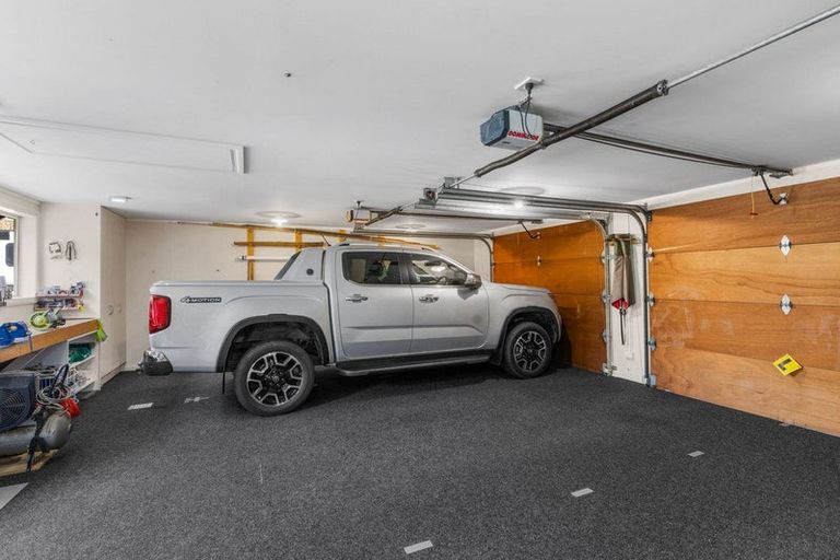 Photo of property in 154a Gladstone Road North, Mosgiel, 9024