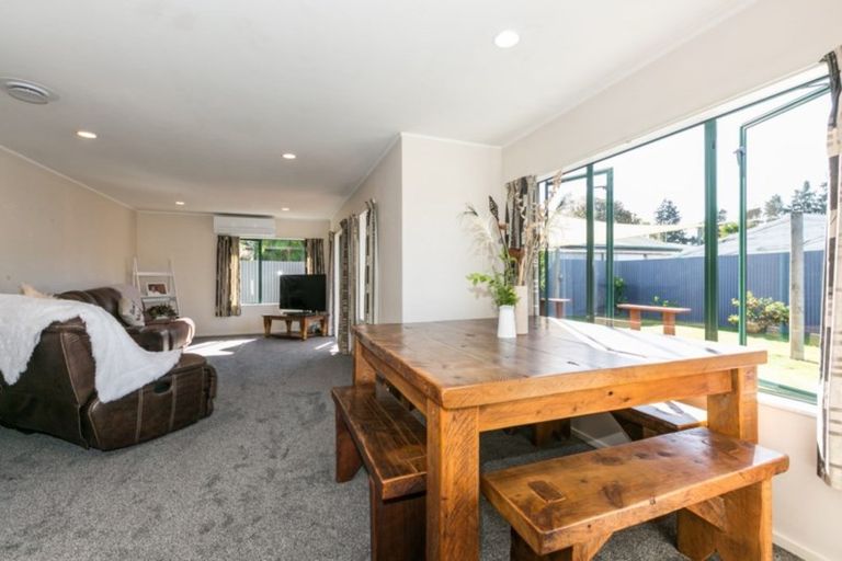 Photo of property in 405a Murdoch Road East, Akina, Hastings, 4122