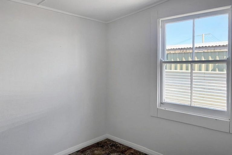 Photo of property in 26 Stout Street, Shannon, 4821