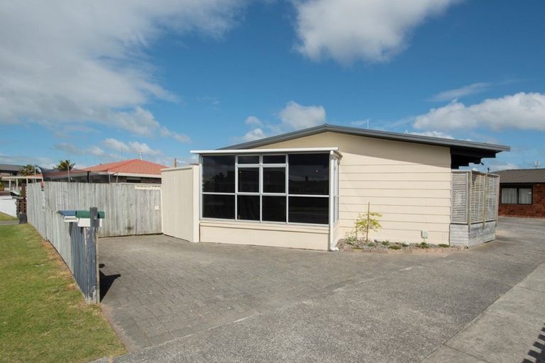 Photo of property in 66a Gloucester Road, Mount Maunganui, 3116