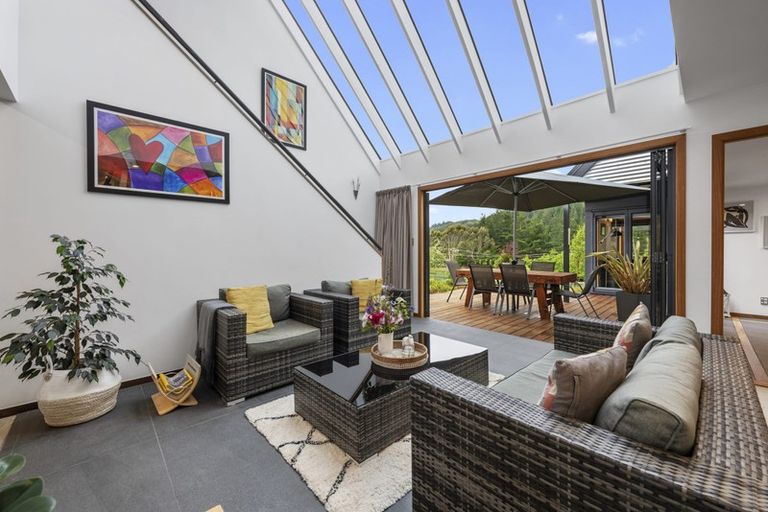 Photo of property in 1021 Whitemans Valley Road, Blue Mountains, Upper Hutt, 5371