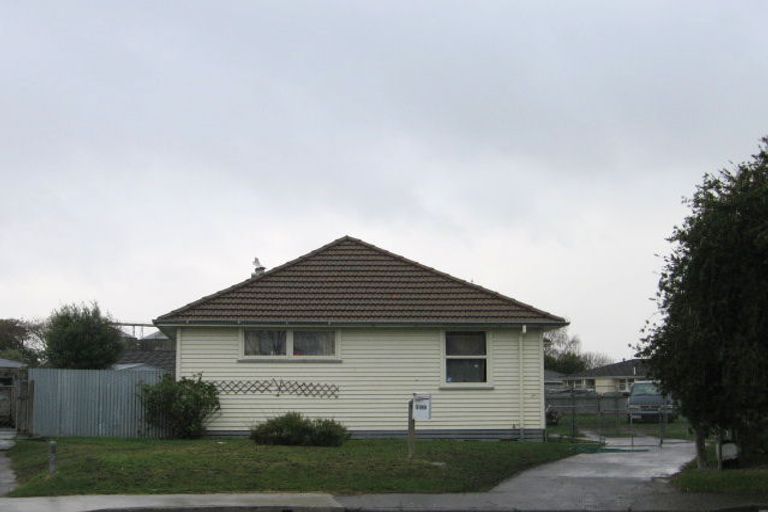 Photo of property in 300 Ruru Place, Camberley, Hastings, 4120