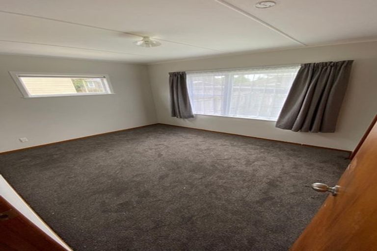 Photo of property in 95 Ennis Avenue, Pakuranga Heights, Auckland, 2010