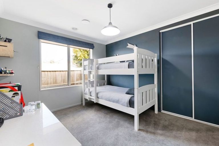 Photo of property in 8 Overbury Crescent, Rolleston, 7614