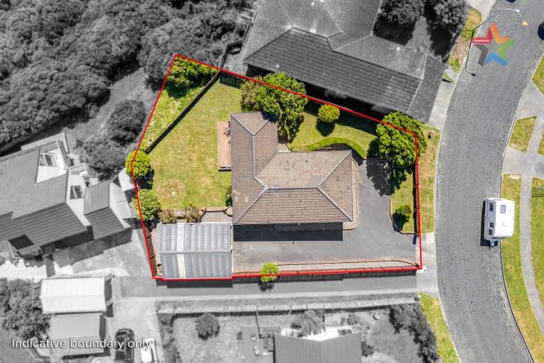 Photo of property in 11 Jasmine Grove, Maungaraki, Lower Hutt, 5010