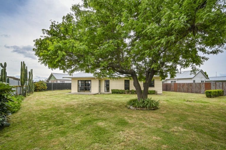 Photo of property in 19 Kilkee Terrace, Flaxmere, Hastings, 4120