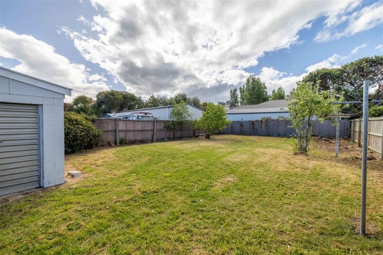 Photo of property in 16 Rawson Street, New Brighton, Christchurch, 8083