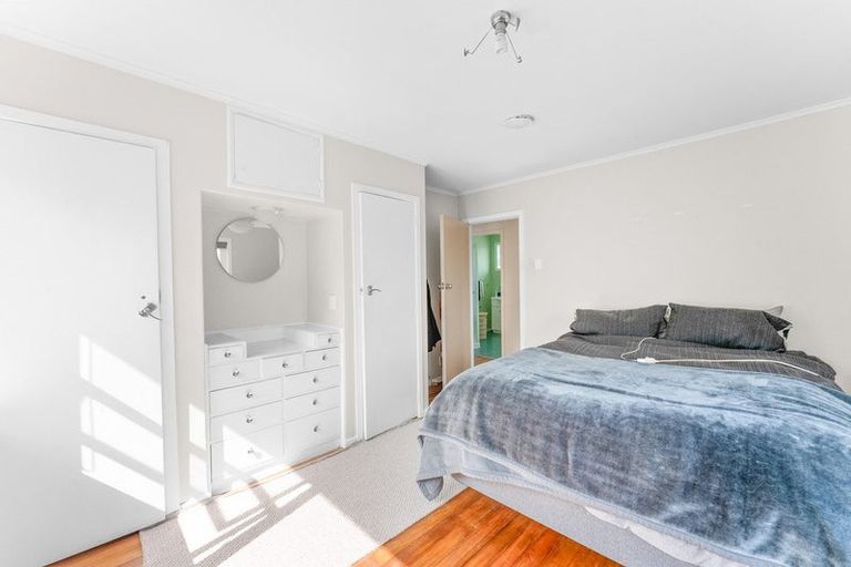 Photo of property in 130 Brooklands Road, Brooklands, New Plymouth, 4310