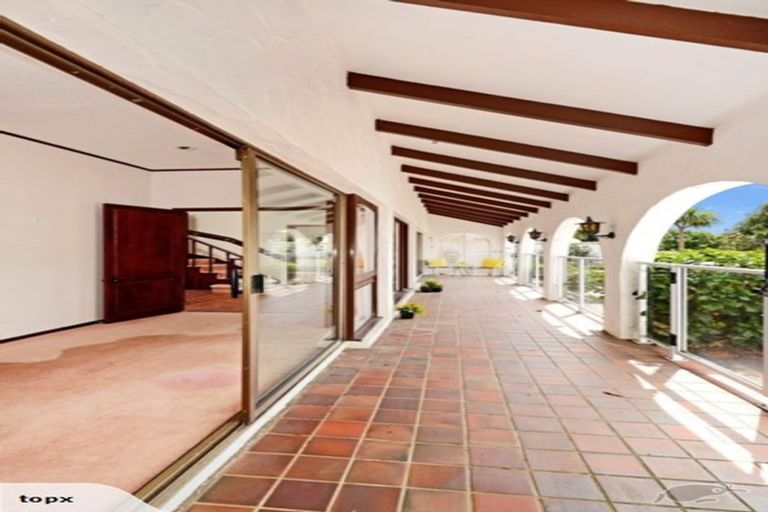 Photo of property in 19 Marywil Crescent, Hillcrest, Auckland, 0627