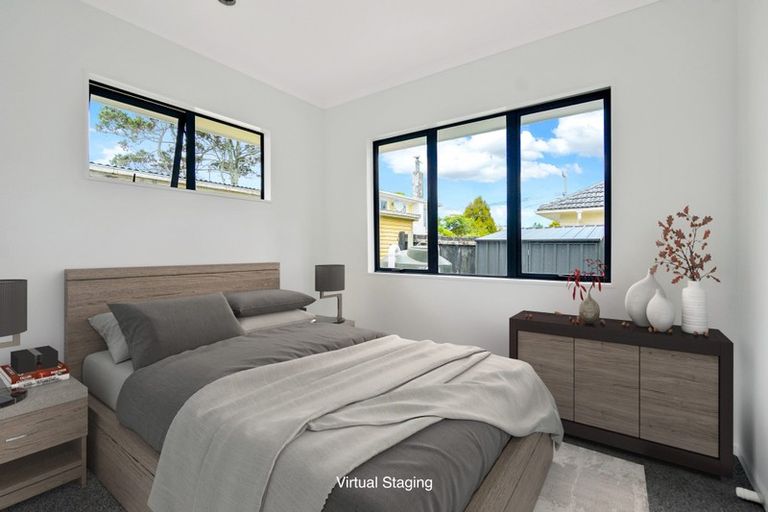 Photo of property in 13a Mawney Road, Henderson, Auckland, 0610