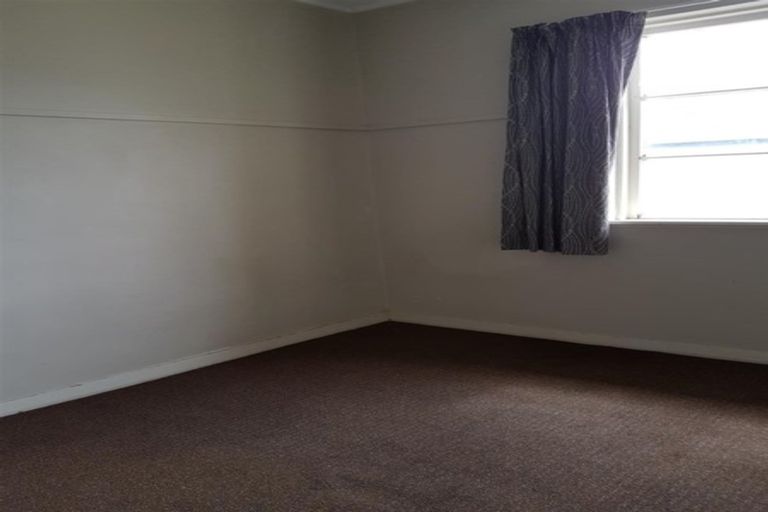 Photo of property in 3 Huia Street, Riccarton, Christchurch, 8041
