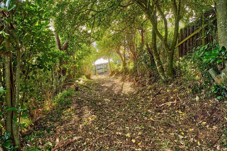 Photo of property in 19 Benares Street, Khandallah, Wellington, 6035