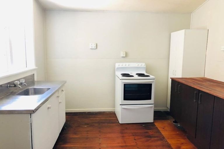 Photo of property in 24-25/66 Mount Eden Road, Mount Eden, Auckland, 1024