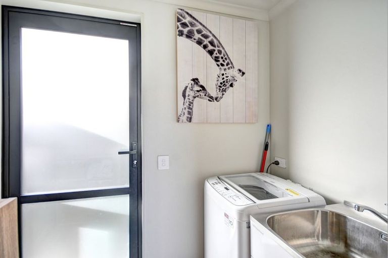 Photo of property in 21 Brugh Place, Andersons Bay, Dunedin, 9013