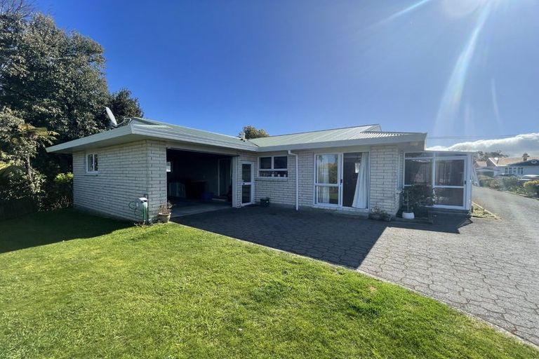 Photo of property in 9a Miro Street, Merrilands, New Plymouth, 4312