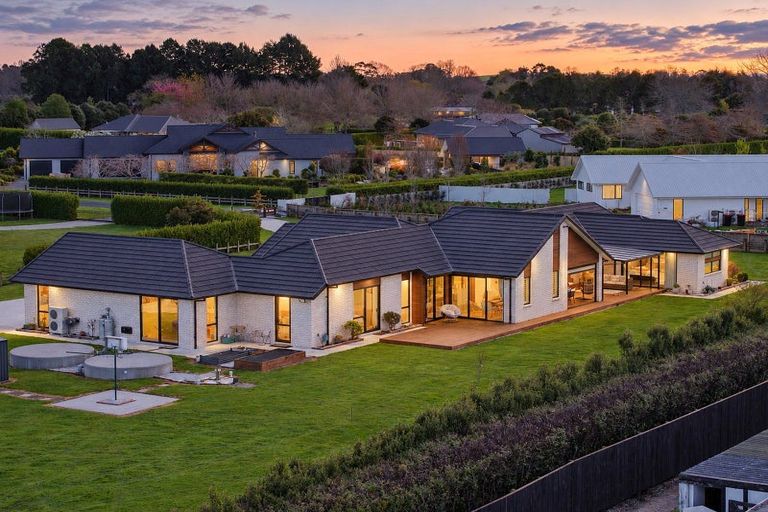Photo of property in 8 Figgmartin Lane, Tamahere, Hamilton, 3283