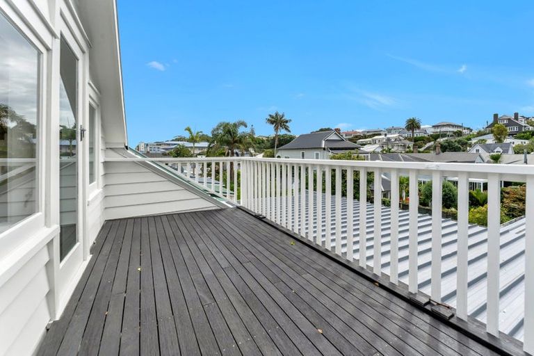 Photo of property in 29 Queens Parade, Devonport, Auckland, 0624