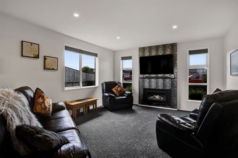Photo of property in 4 Waitaha Place, Bell Block, New Plymouth, 4312