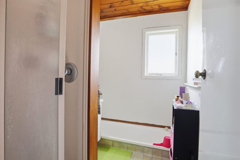 Photo of property in 25 Mitchell Street, Greerton, Tauranga, 3112