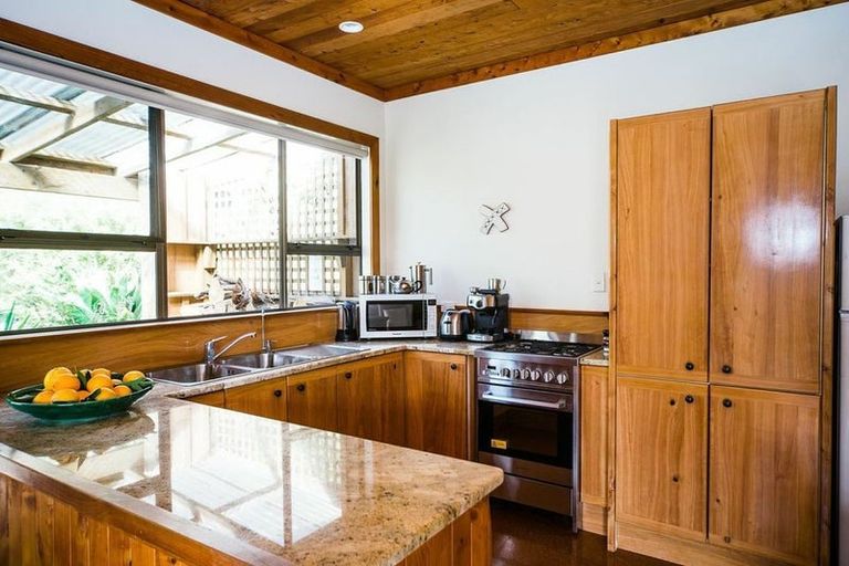 Photo of property in 660 Takou Bay Road, Kaeo, 0295