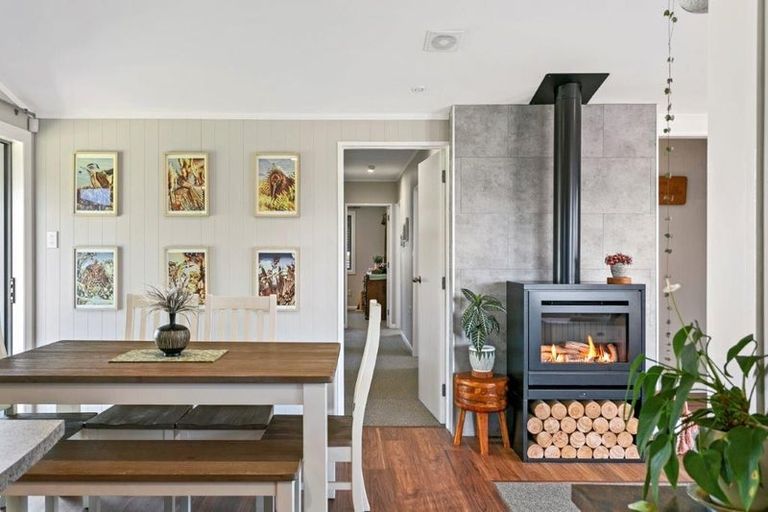 Photo of property in 76 Richmond Avenue, Richmond Heights, Taupo, 3330