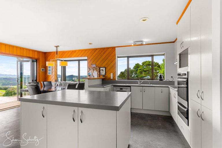 Photo of property in 338a Wairere Road, Paparoa, 0571