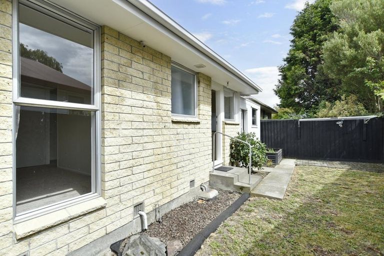 Photo of property in 4/6 Lane Street, Woolston, Christchurch, 8023