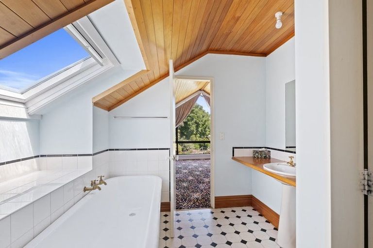 Photo of property in 20 Wilkin Street, Rotherham, 7379