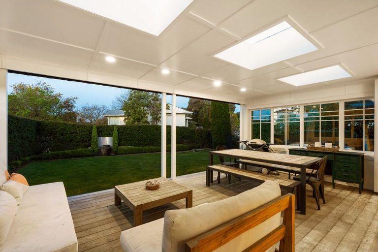 Photo of property in 10 Franklin Terrace, Havelock North, 4130