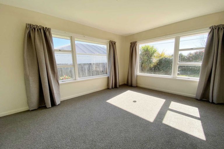 Photo of property in 4 Colwyn Street, Bryndwr, Christchurch, 8053