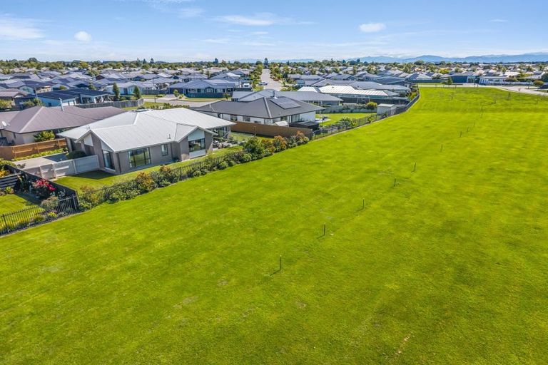 Photo of property in 41 Koura Drive, Rangiora, 7400