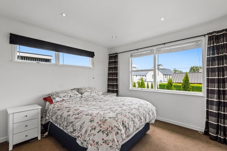 Photo of property in 1/58 Office Road, Merivale, Christchurch, 8014