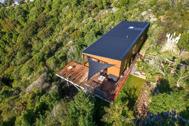 Photo of property in 91 Panorama Drive, Paraparaumu, 5032