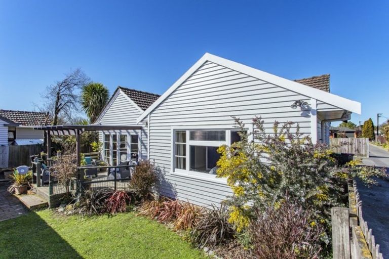 Photo of property in 100a Tilford Street, Woolston, Christchurch, 8062