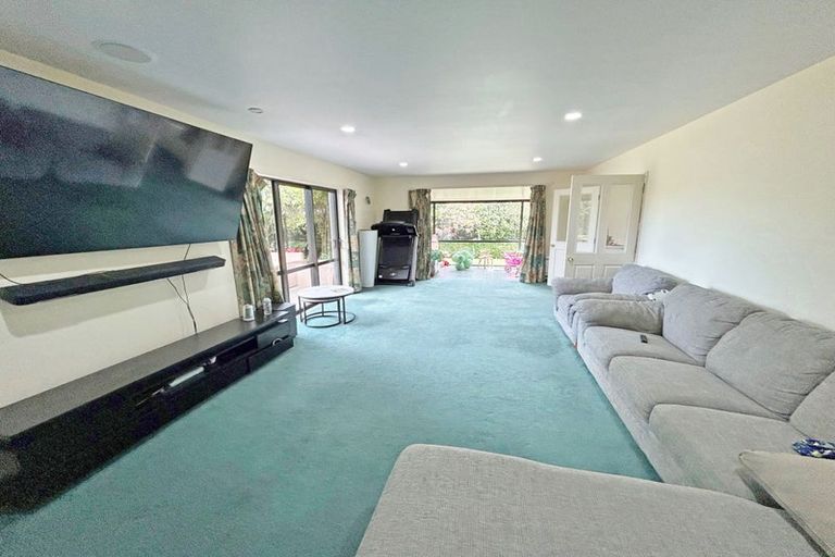 Photo of property in 15 Devon Crescent, Darfield, 7510