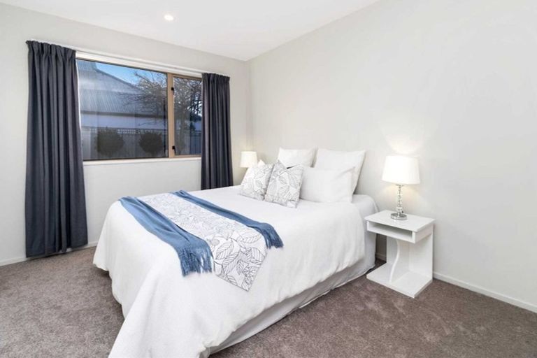 Photo of property in 152 Ilam Road, Ilam, Christchurch, 8041