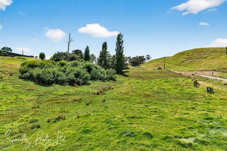 Photo of property in 218 State Highway 12, Brynderwyn, Maungaturoto, 0587